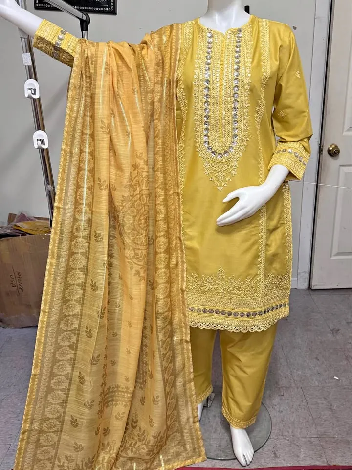 Cotton Embroidered 3-Piece Pakistani Suit with Monar Dupatta, photo 1 of 5