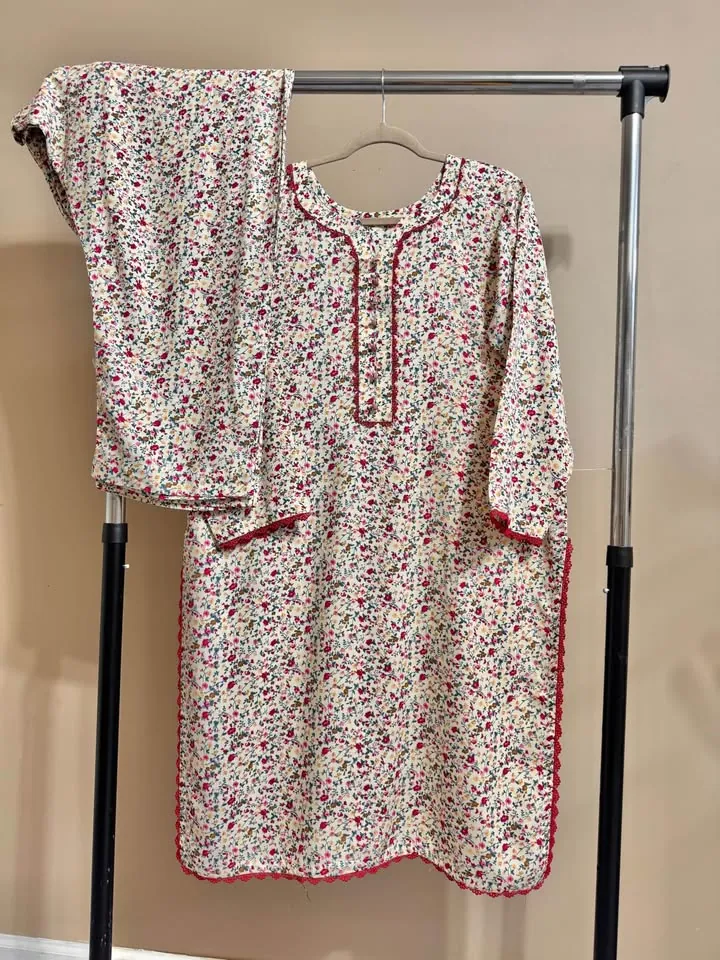 Floral Linen Stitched 2-Piece Suit / Co-ord Set, photo 3 of 4