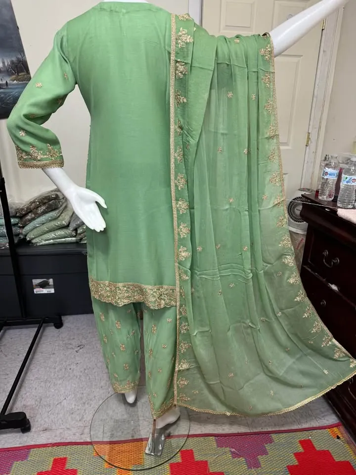 Green Chiffon Party Wear Dress, photo 5 of 7
