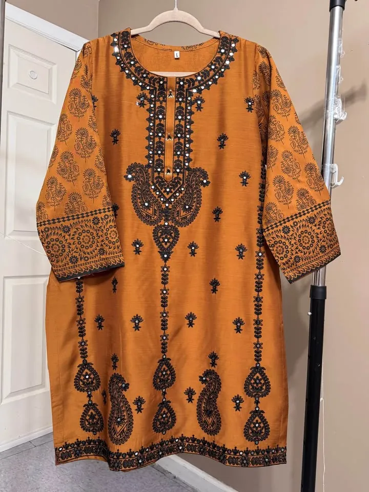 Brown Viscose Embroidered Kurti / Top, photo 3 of 6