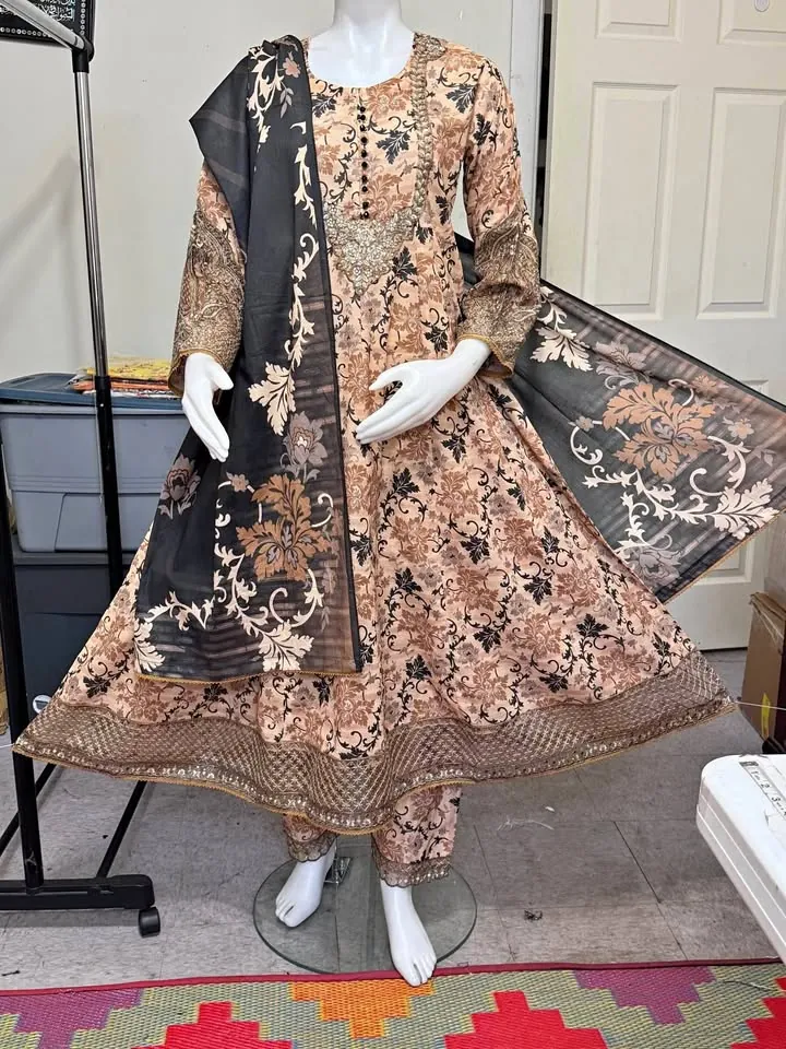 Doria Lawn Embroidered Maxi Dress with Doria Dupatta, photo 1 of 5