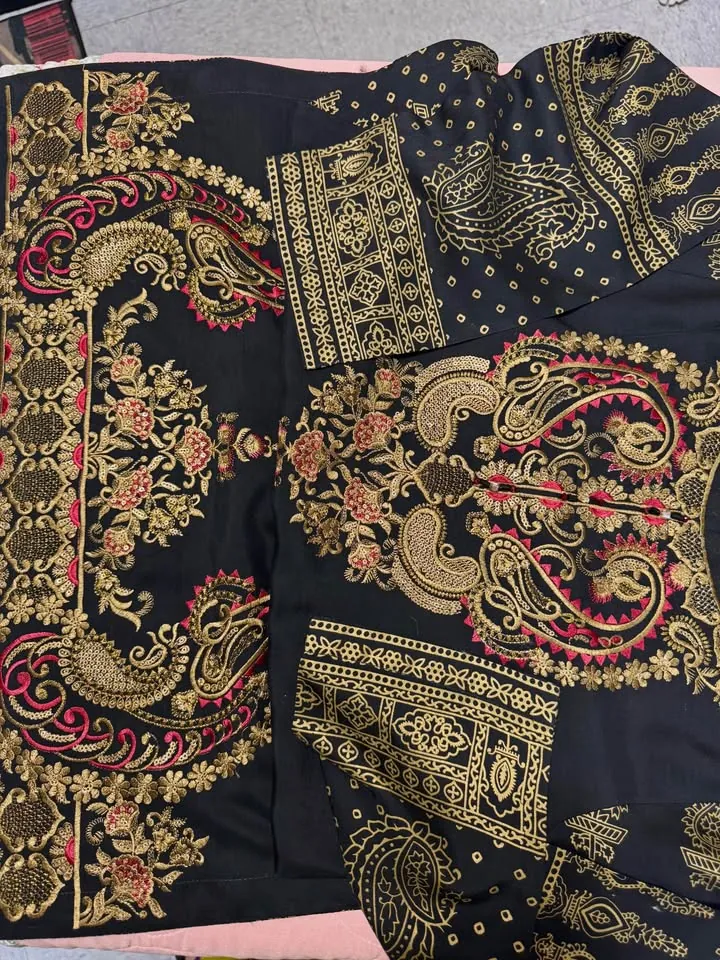 Black Viscose Embroidered Kurti / Top, photo 3 of 6