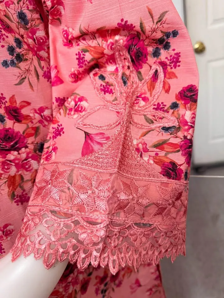 Pink Floral Branded Khaddar Embroidered Dress, photo 6 of 8