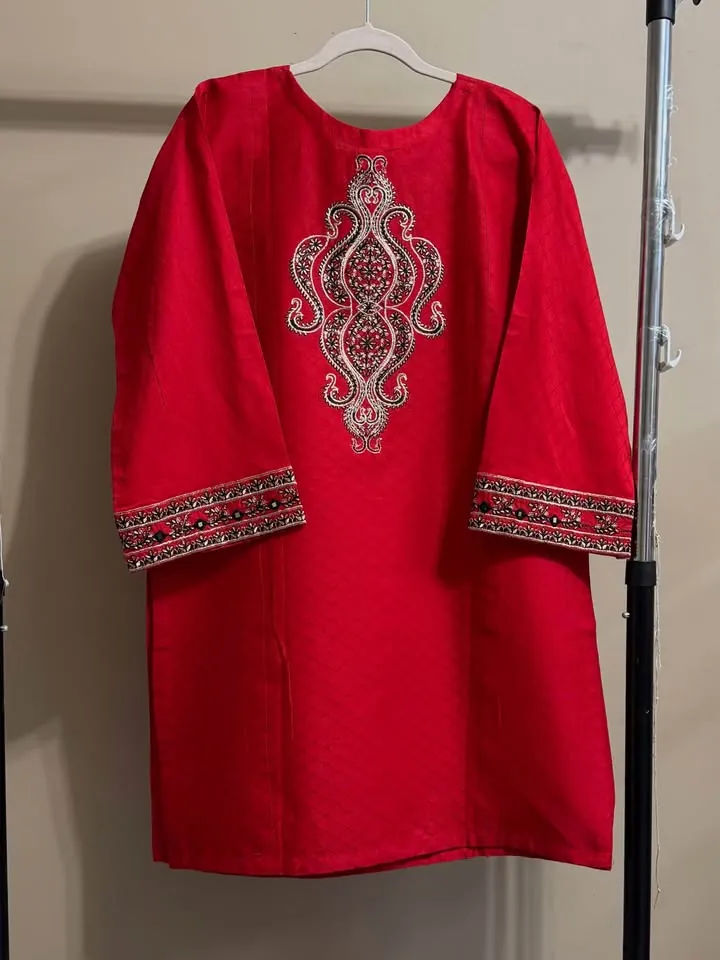 Cotton Embroidered Kurti / Top, photo 5 of 5